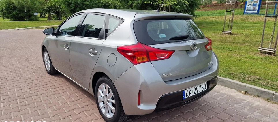 Toyota Auris cena 48500 przebieg: 59725, rok produkcji 2014 z Kraków małe 254